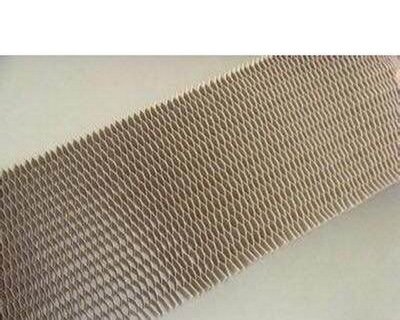 干貨！盤點(diǎn)蜂窩紙板的復(fù)雜特征！